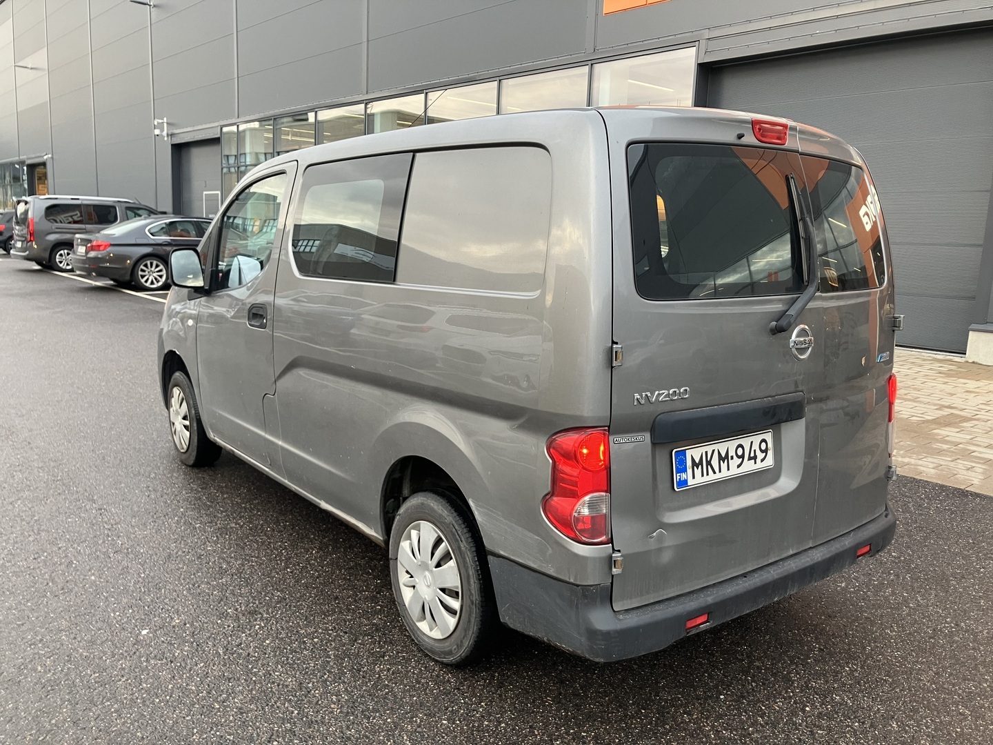 NISSAN NV200 2011