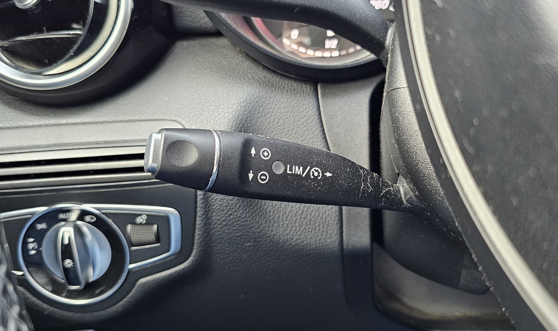 MERCEDES-BENZ C 2015