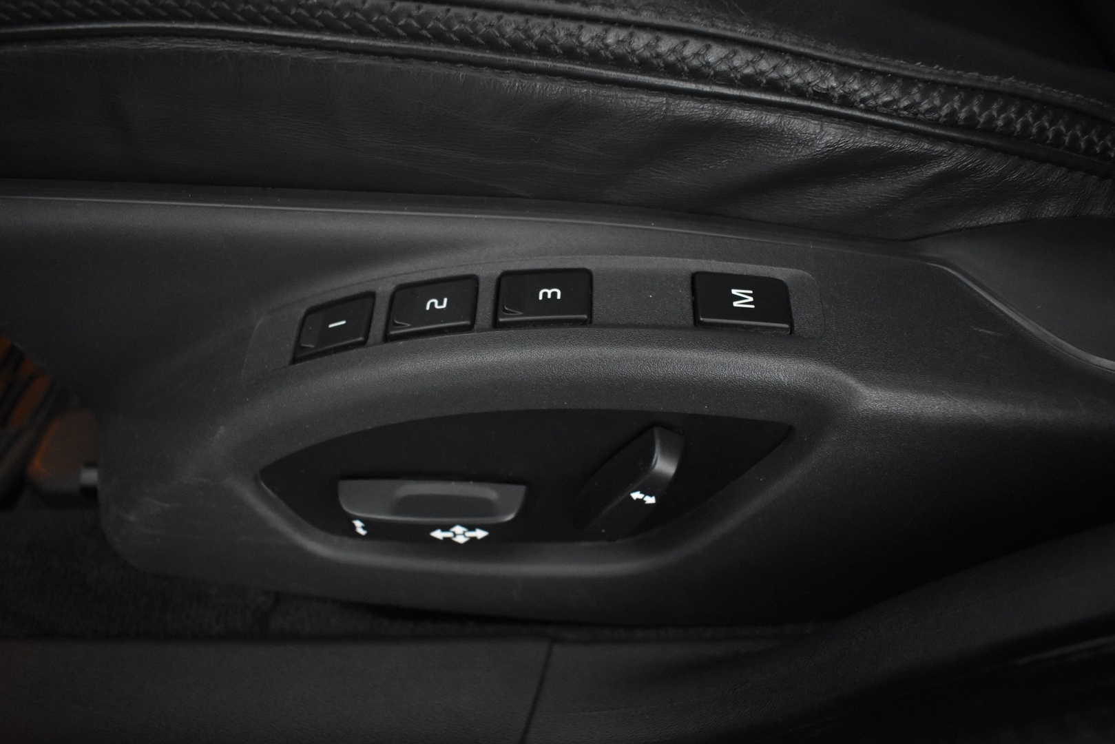 VOLVO XC70 2008
