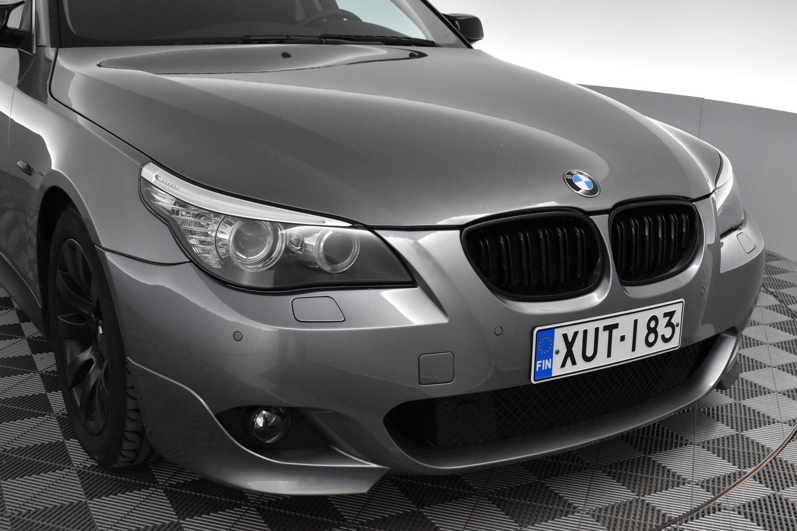 BMW 520 2009