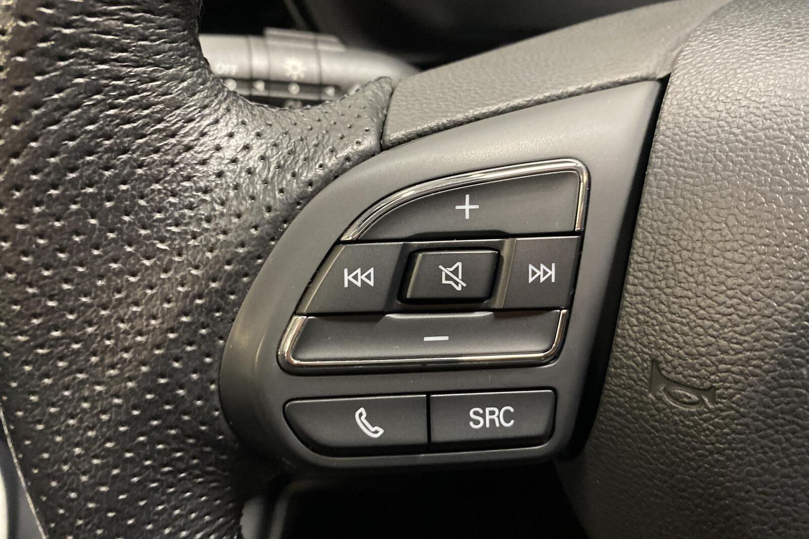 MG MG5 2022