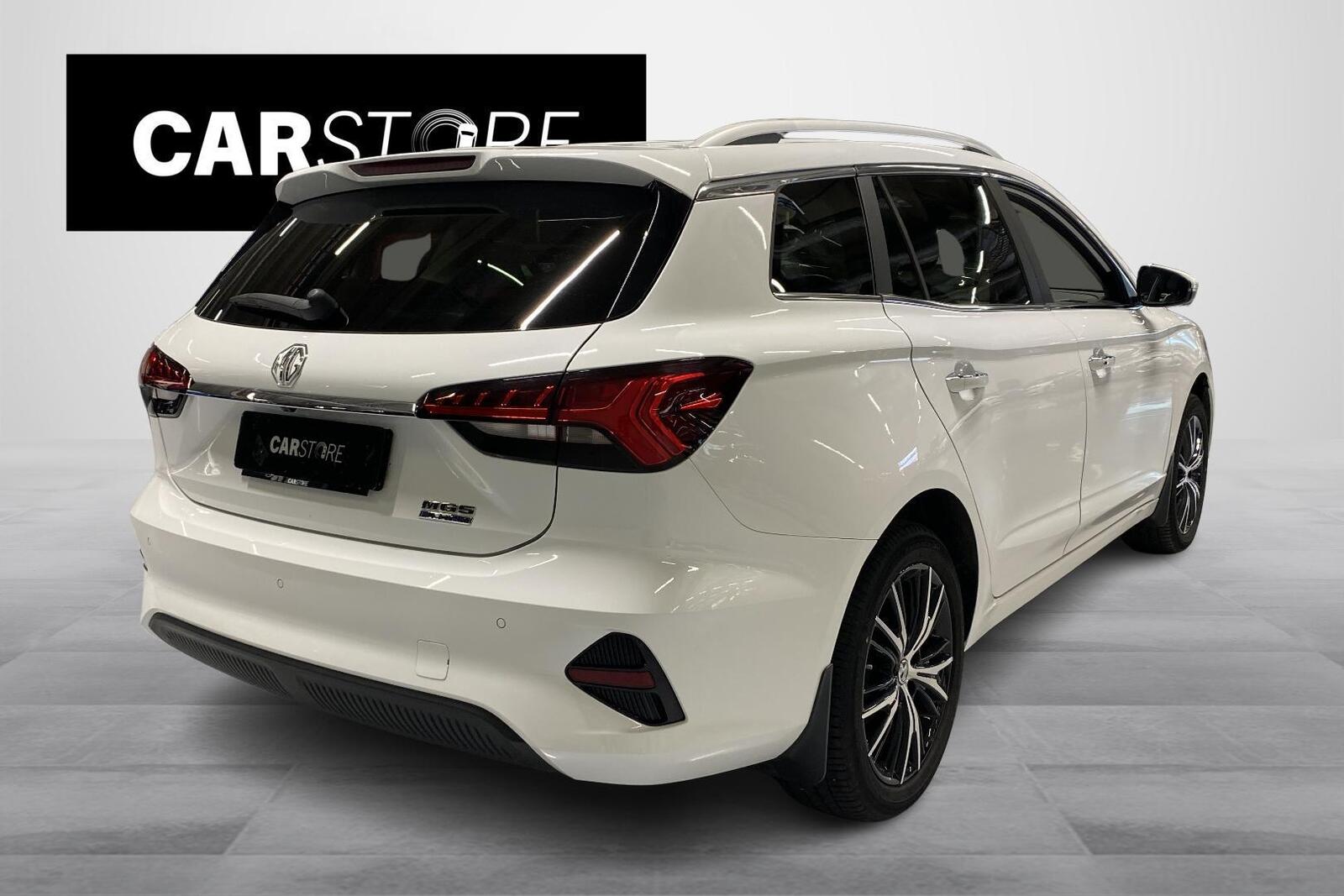 MG MG5 2022