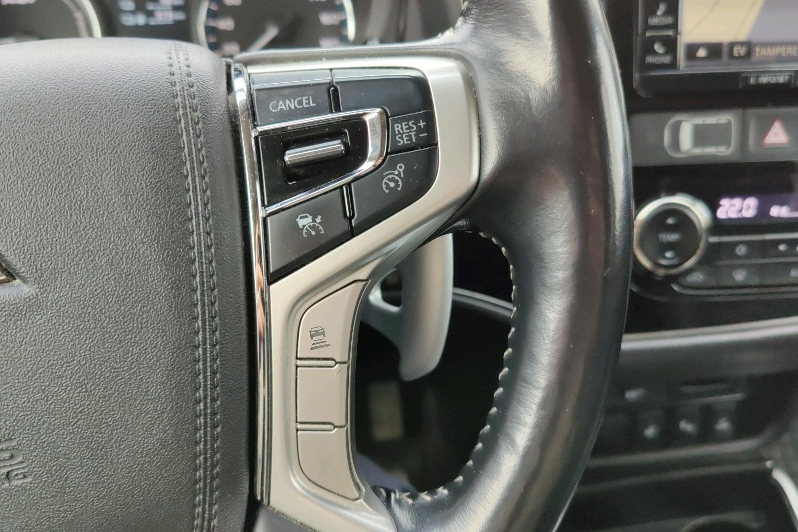 Mitsubishi Outlander PHEV 2018