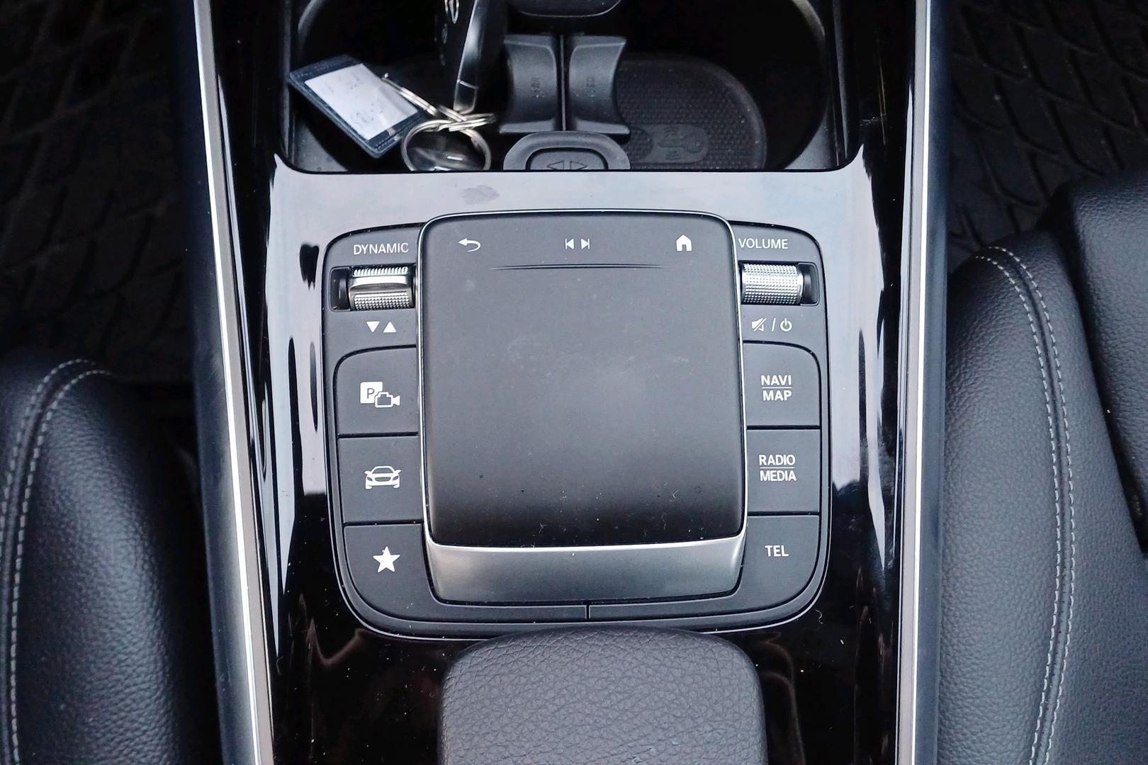Mercedes-Benz GLA 2021