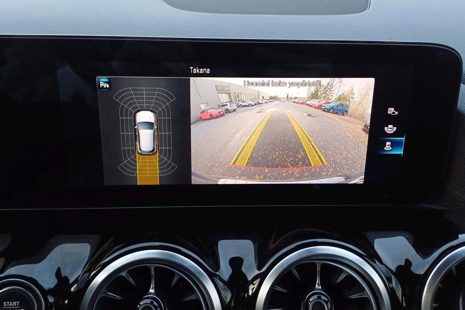 Mercedes-Benz GLA 2021