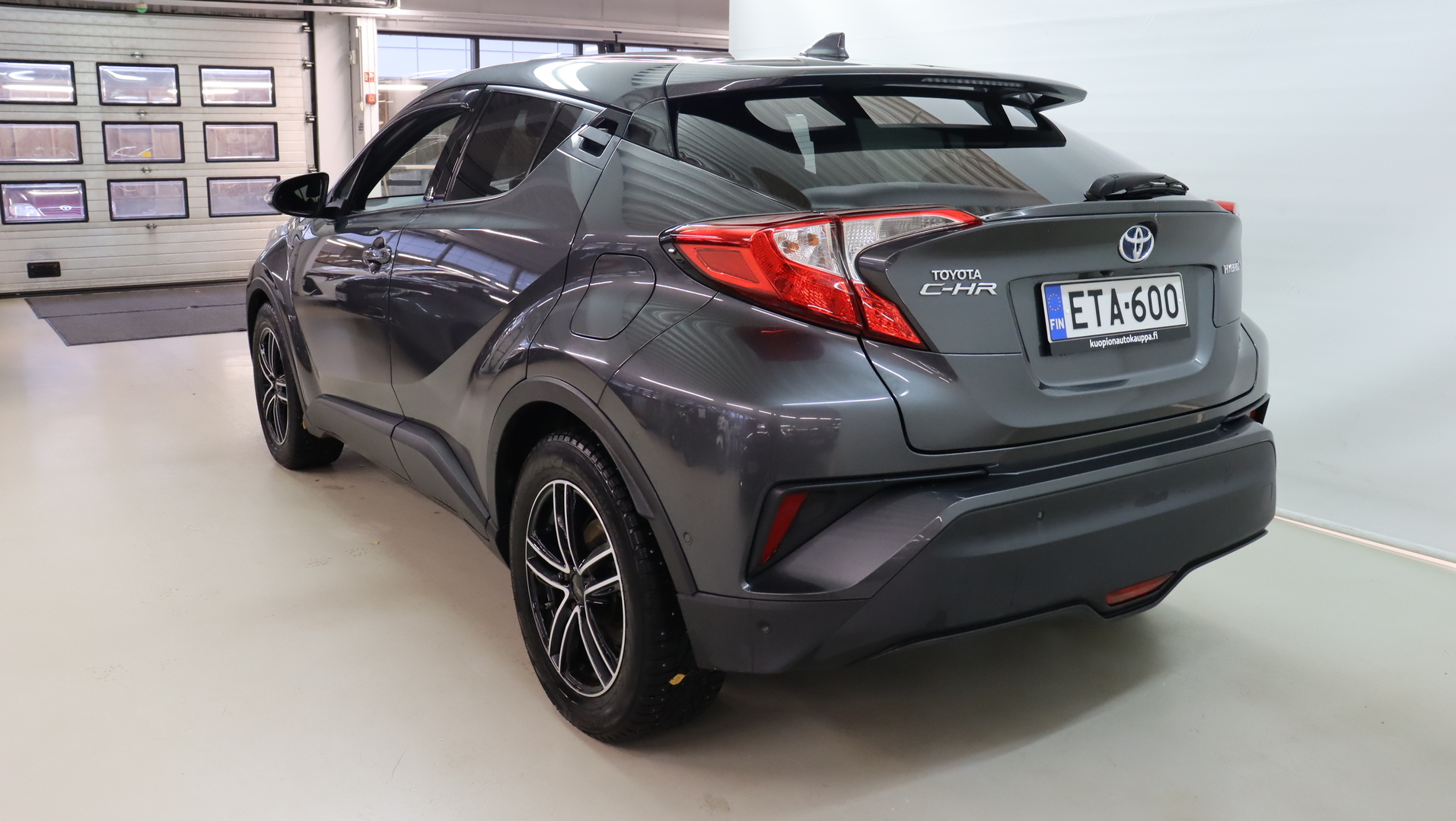 TOYOTA C-HR 2018
