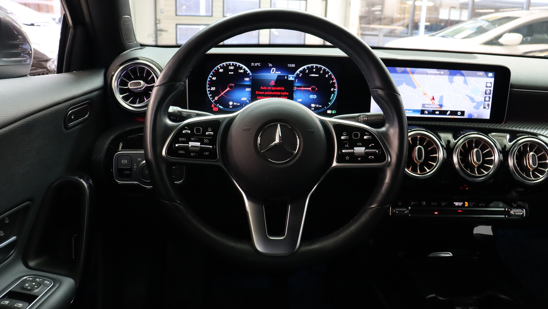 MERCEDES-BENZ A 2020