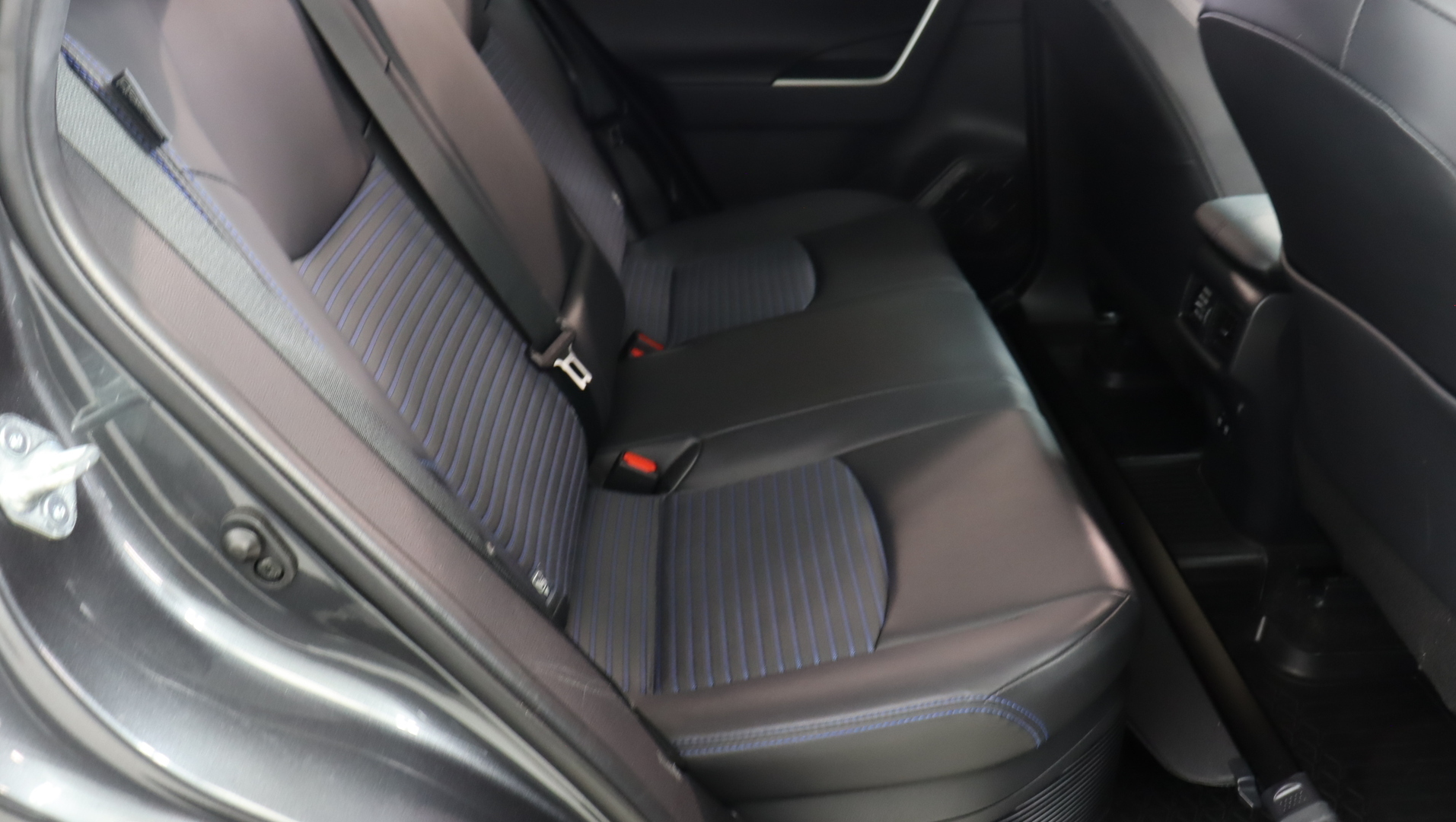 TOYOTA RAV4 2020