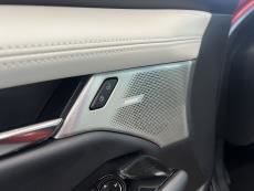 Sedan 2,0 (186hv) M Hybrid Skyactiv-X Elegance AT White leather Huippuvarusteet / Boseaudio