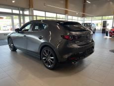 Hatchback 2.5 M Hybrid e-Skyactiv G Centre-line AT 140hv Sis. Talvirenkaat, Met.väri, Lämpöpaketti