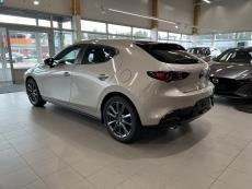 Hatchback 2.5 M Hybrid e-Skyactiv G Centre-line AT 140hv Sis Metväri, Talvirenkaat+Lämpöpaketti,
