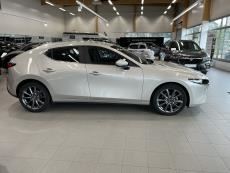 Hatchback 2.5 M Hybrid e-Skyactiv G Centre-line AT 140hv Sis Metväri, Talvirenkaat+Lämpöpaketti,