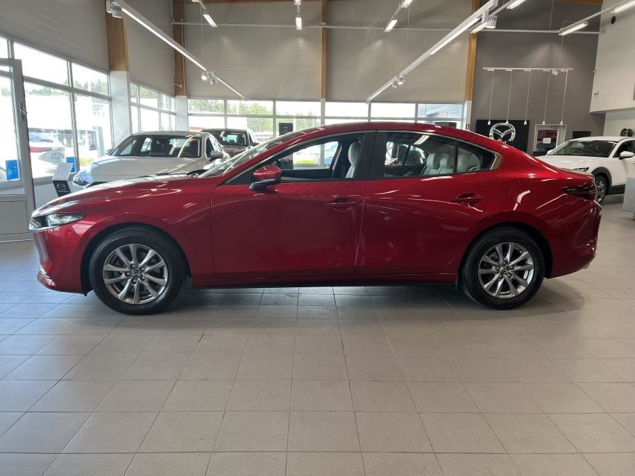 Sedan 2,0 (186hv) M Hybrid Skyactiv-X Elegance AT White leather Huippuvarusteet / Boseaudio