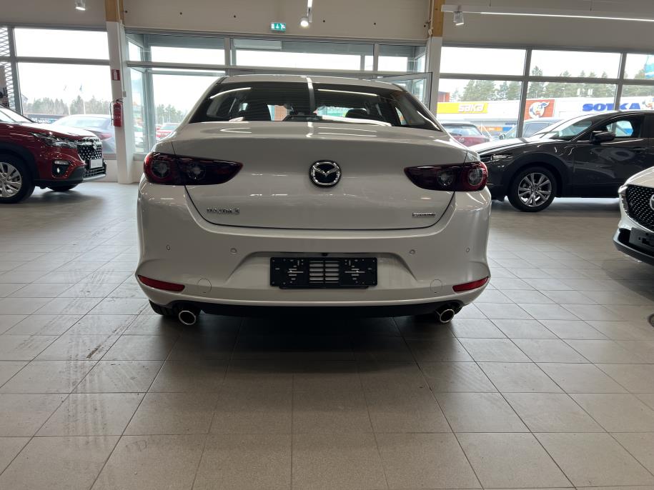 Sedan 2.5 M Hybrid e-Skyactiv G Centre-line AT 140hv Sis. Talvirenkaat, Rahoitus 0% (+kulut)