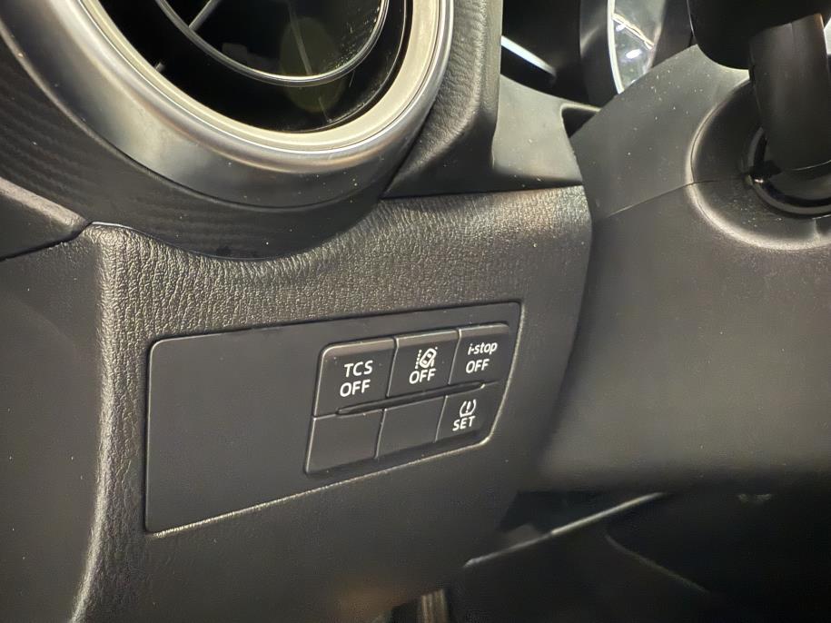 2,0 Skyactiv-G (121) Elegance Business AT