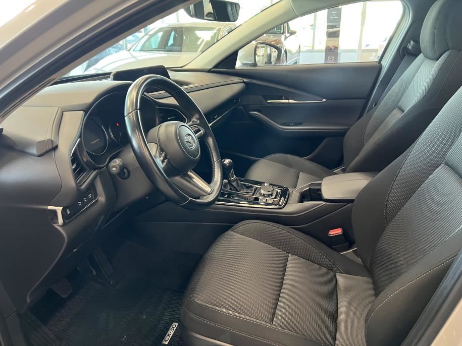 AWD 2,0 (186hv) M Hybrid e-Skyactiv-X Vision Plus MT