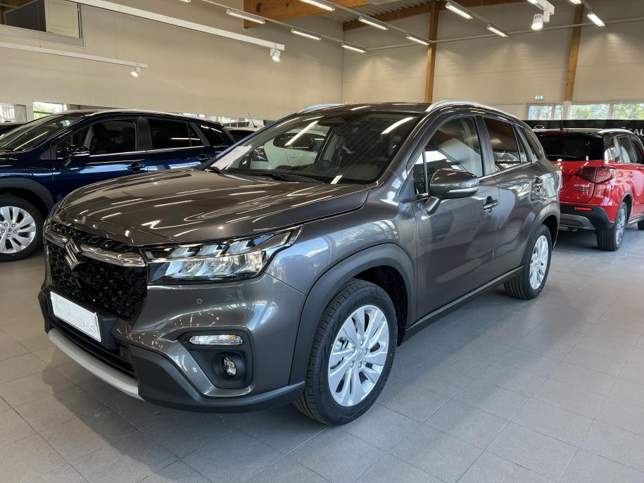 1,5 HYBRID 4WD GL+ 6AGS-aut Limited