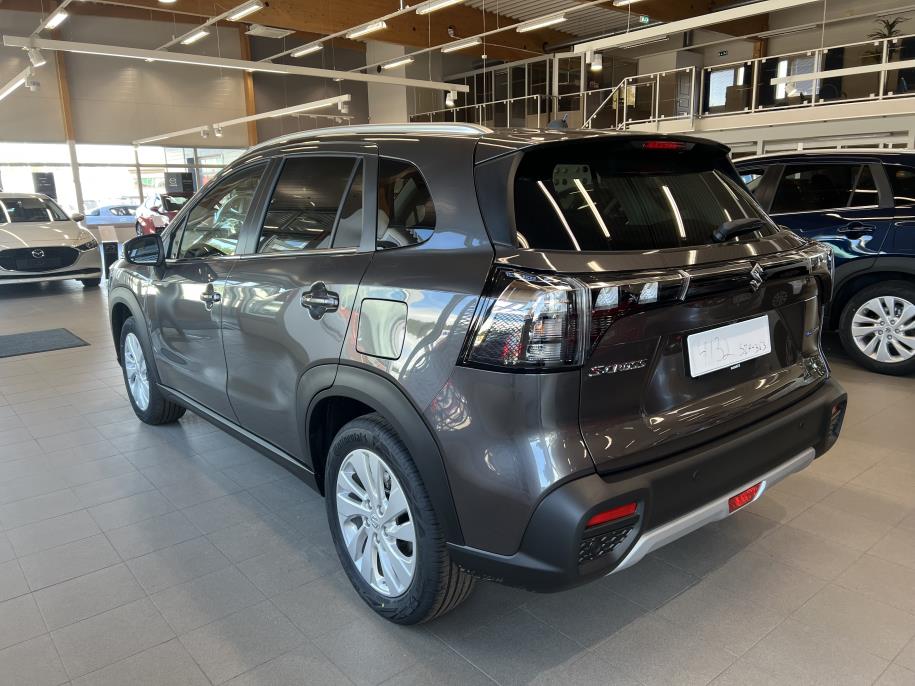 1,5 HYBRID 4WD GL+ 6AGS-aut Limited