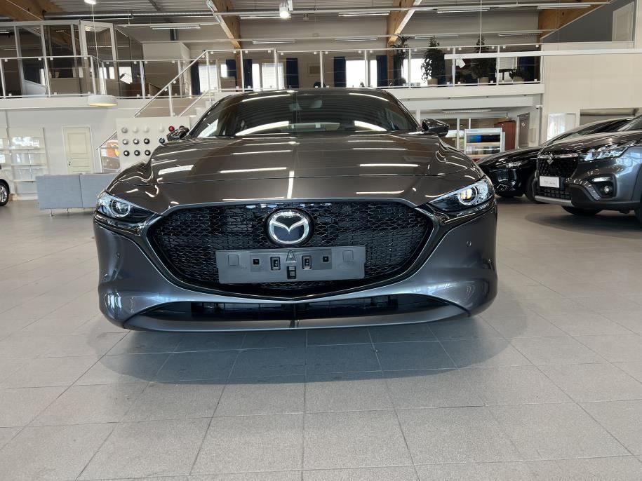Hatchback 2.5 M Hybrid e-Skyactiv G Centre-line AT 140hv Sis. Talvirenkaat, Met.väri, Lämpöpaketti