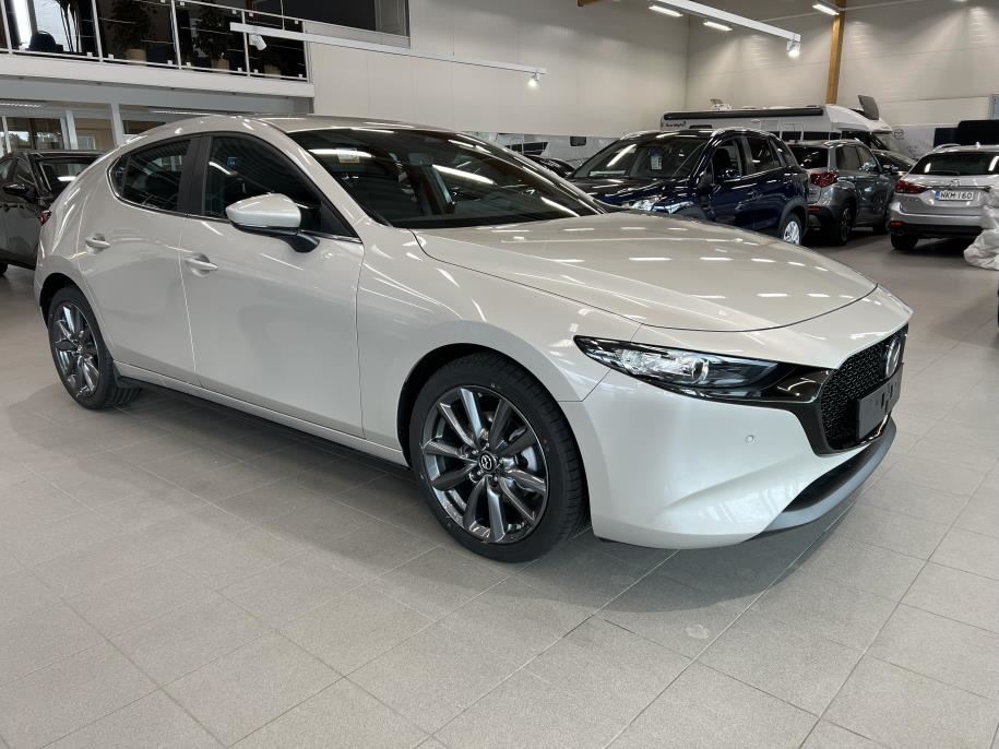 Hatchback 2.5 M Hybrid e-Skyactiv G Centre-line AT 140hv Sis Metväri, Talvirenkaat+Lämpöpaketti,
