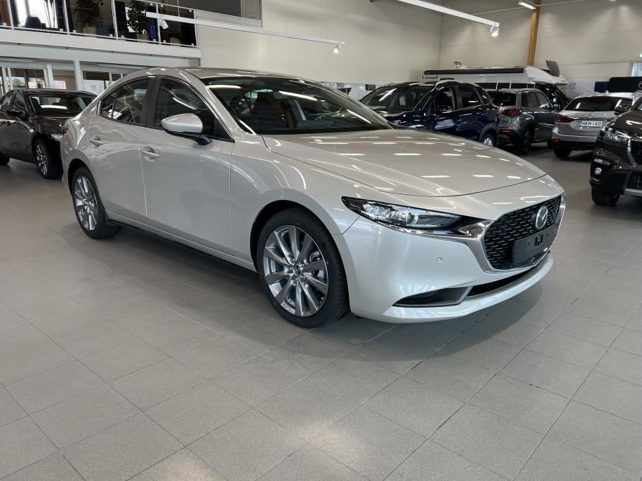 Sedan 2.5 M Hybrid e-Skyactiv G Centre-line AT 140hv Sis. met.väri, Talvirenkaat, Lämpöpaketti