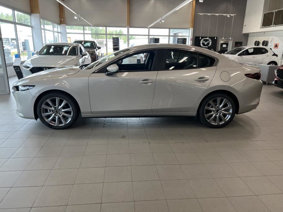 Sedan 2.5 M Hybrid e-Skyactiv G Centre-line AT 140hv Sis. met.väri, Talvirenkaat, Lämpöpaketti