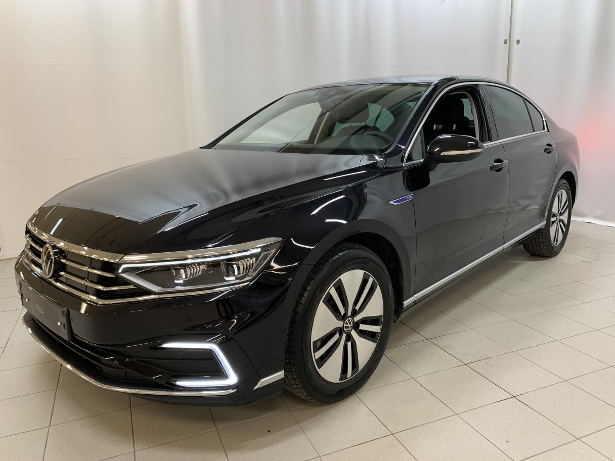 volkswagen-passat-passat-gte-premium-160-kw-plug-in-hybrid-dsg