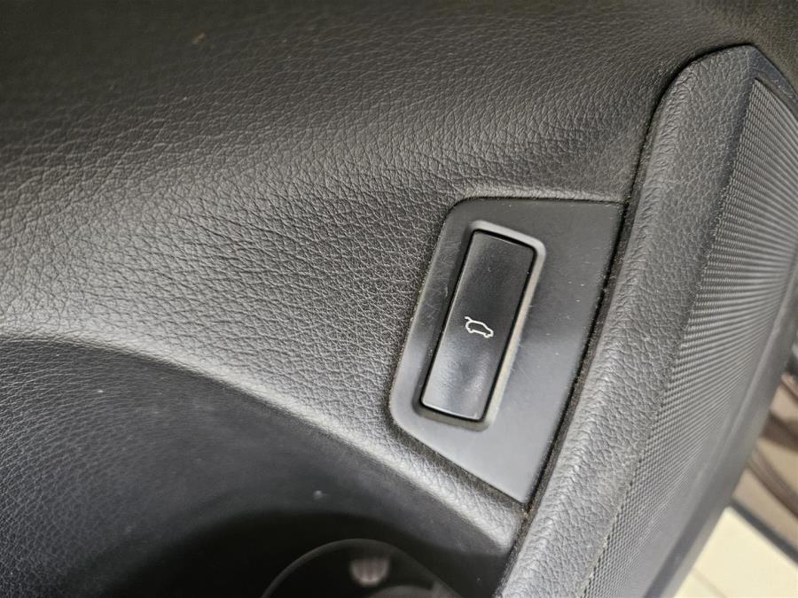 3,0 V6 TDI DPF 176 kW quattro tiptronic-autom. 7-ist. Start-Stop/ Sähkötoimiset istuimet/ Navi