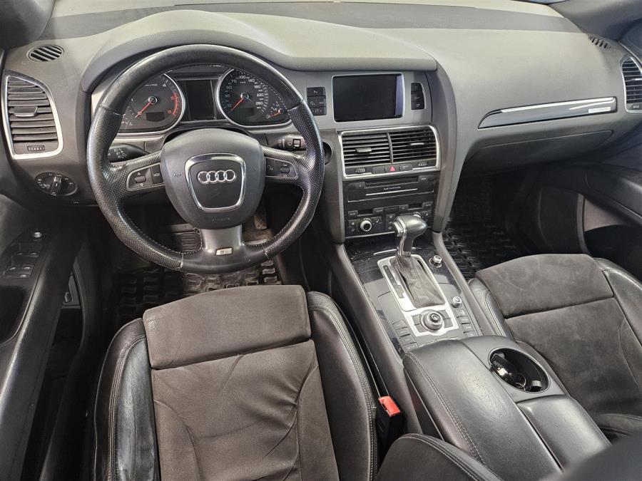 3,0 V6 TDI DPF 176 kW quattro tiptronic-autom. 7-ist. Start-Stop/ Sähkötoimiset istuimet/ Navi