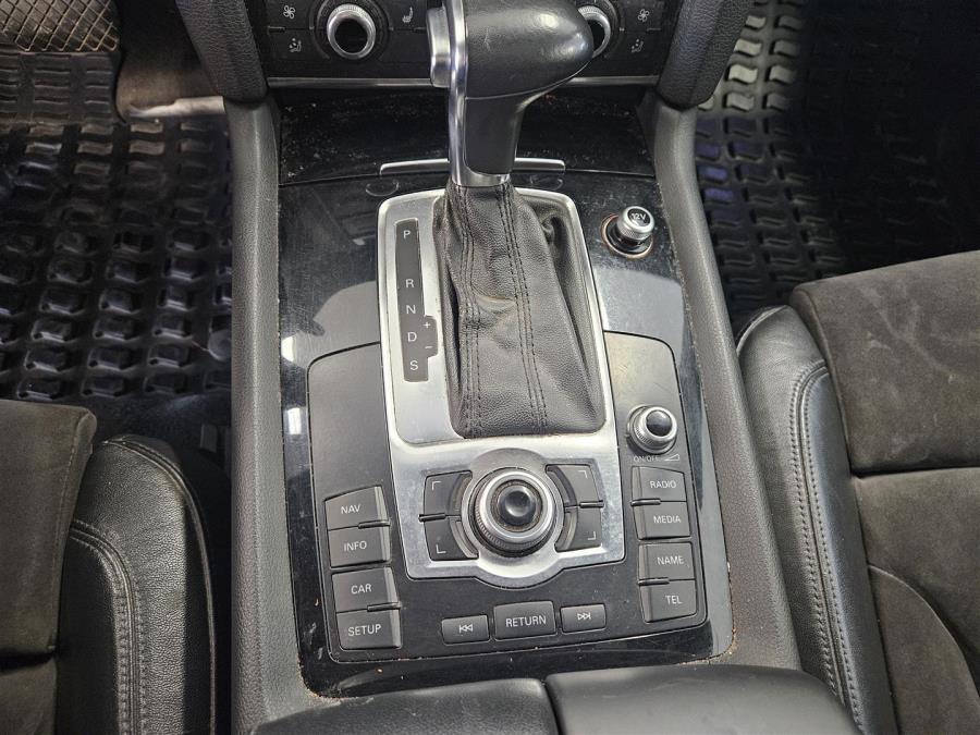 3,0 V6 TDI DPF 176 kW quattro tiptronic-autom. 7-ist. Start-Stop/ Sähkötoimiset istuimet/ Navi