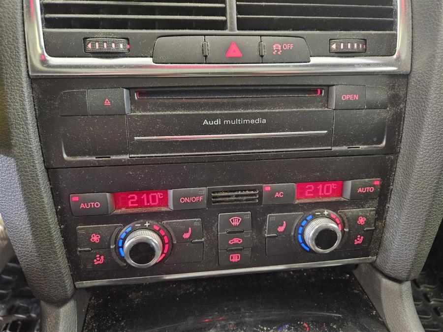 3,0 V6 TDI DPF 176 kW quattro tiptronic-autom. 7-ist. Start-Stop/ Sähkötoimiset istuimet/ Navi