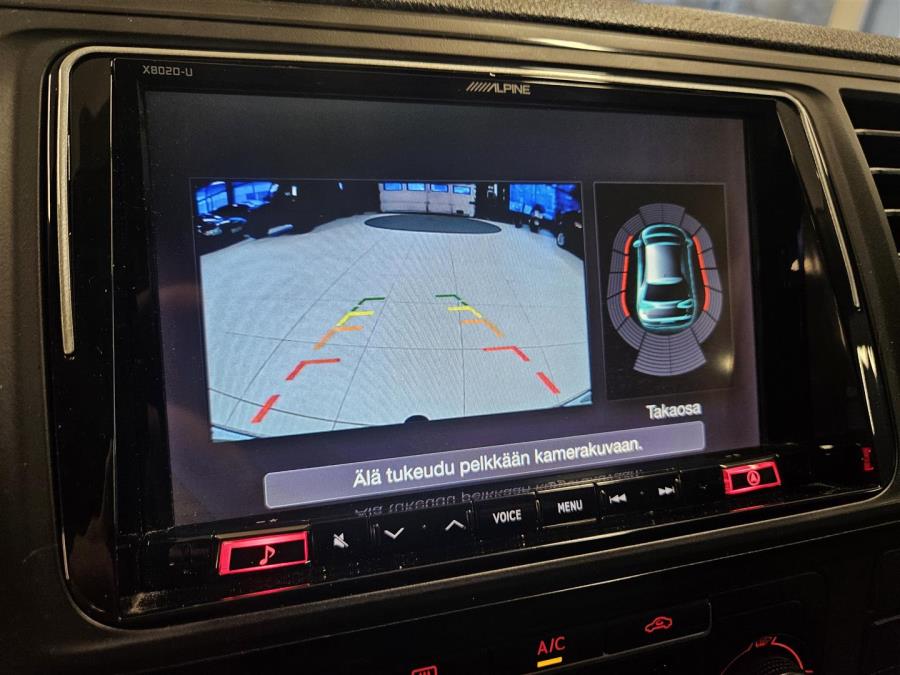 umpipakettiauto 2,0 TDI 110 kW DSG/ Webasto/ Koukku/ Ylläpitolaturi/ Peruutuskamera/ Tutkat