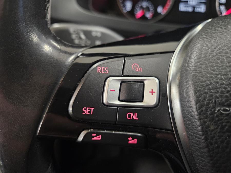 umpipakettiauto 2,0 TDI 110 kW DSG/ Webasto/ Koukku/ Ylläpitolaturi/ Peruutuskamera/ Tutkat