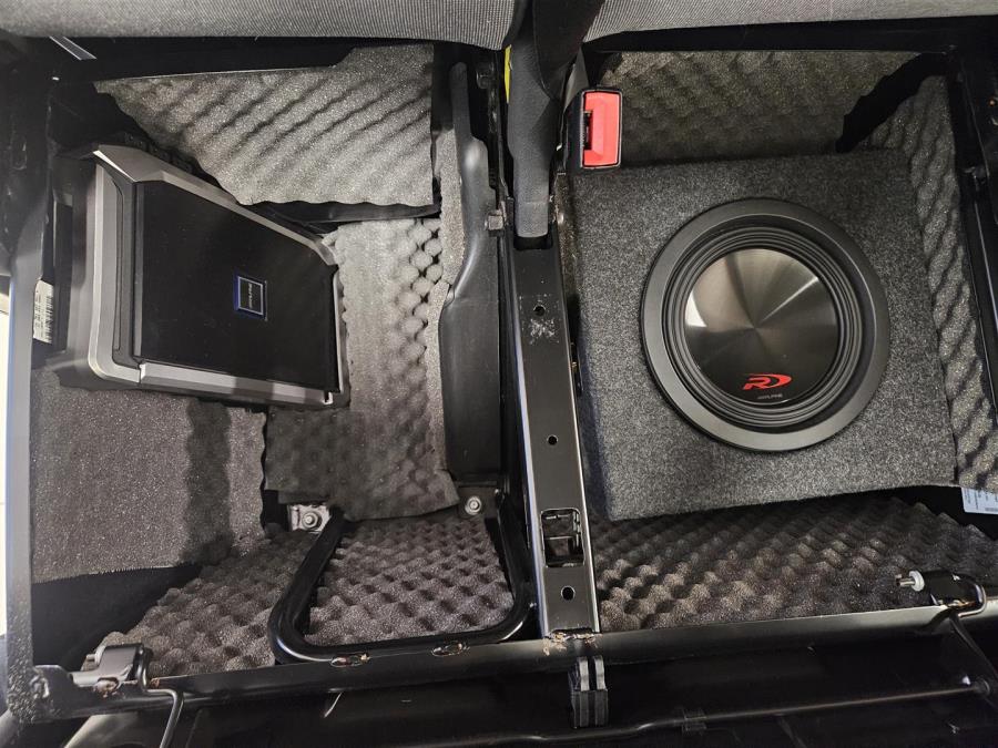 umpipakettiauto 2,0 TDI 110 kW DSG/ Webasto/ Koukku/ Ylläpitolaturi/ Peruutuskamera/ Tutkat