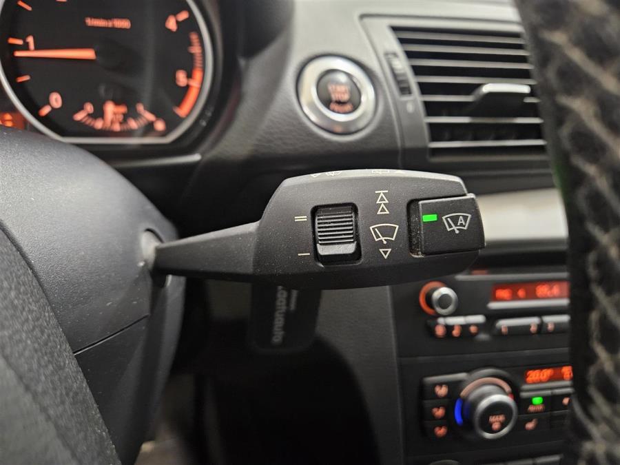 E87 Hatchback 5-ov Business/ Automaatti ilmastointi/ Suomi-auto/ Xenon valot/ Vakkari