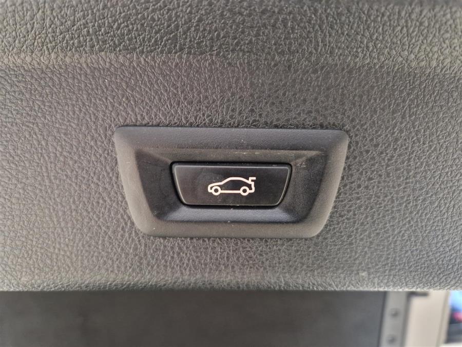 F34 Gran Turismo 320i A xDrive Business Exclusive / Suomi-auto / Navi / Peruutuskamera + tutkat