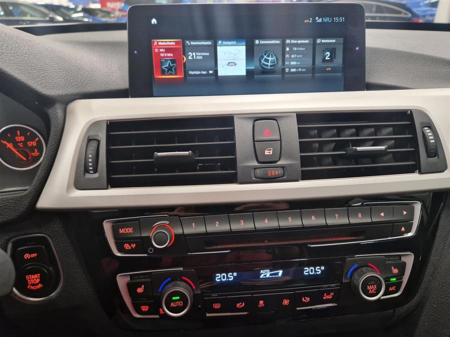 F34 Gran Turismo 320i A xDrive Business Exclusive / Suomi-auto / Navi / Peruutuskamera + tutkat