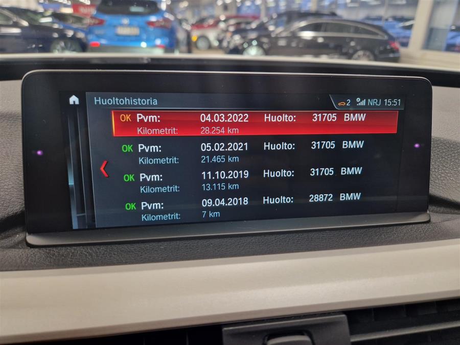 F34 Gran Turismo 320i A xDrive Business Exclusive / Suomi-auto / Navi / Peruutuskamera + tutkat