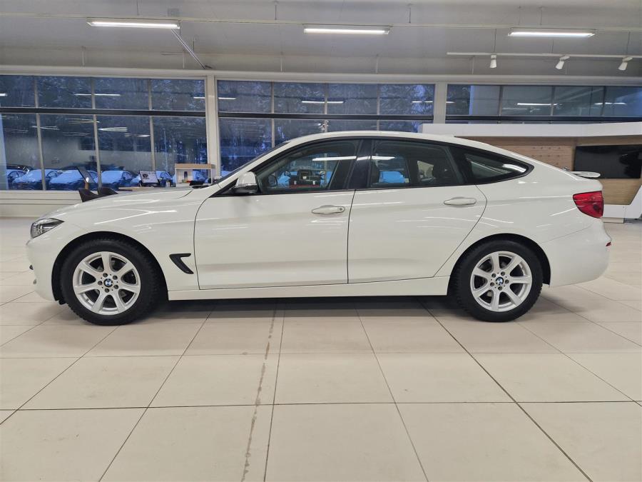 F34 Gran Turismo 320i A xDrive Business Exclusive / Suomi-auto / Navi / Peruutuskamera + tutkat