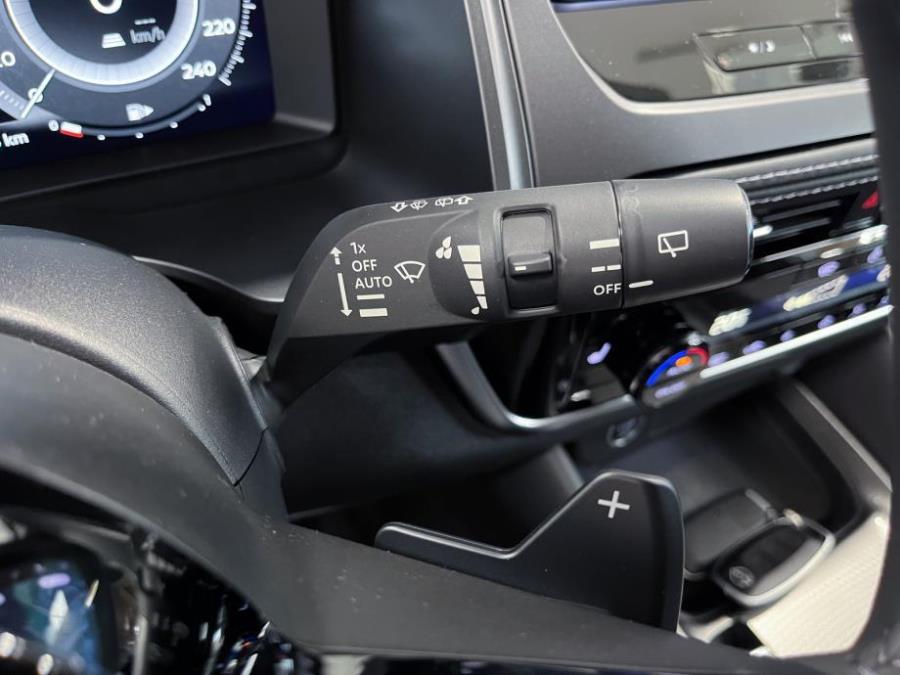 e-POWER 205 hv aut. N-Connecta Comfort Pack / Korko 0.99 % / Takaluukku sähköllä / Navi