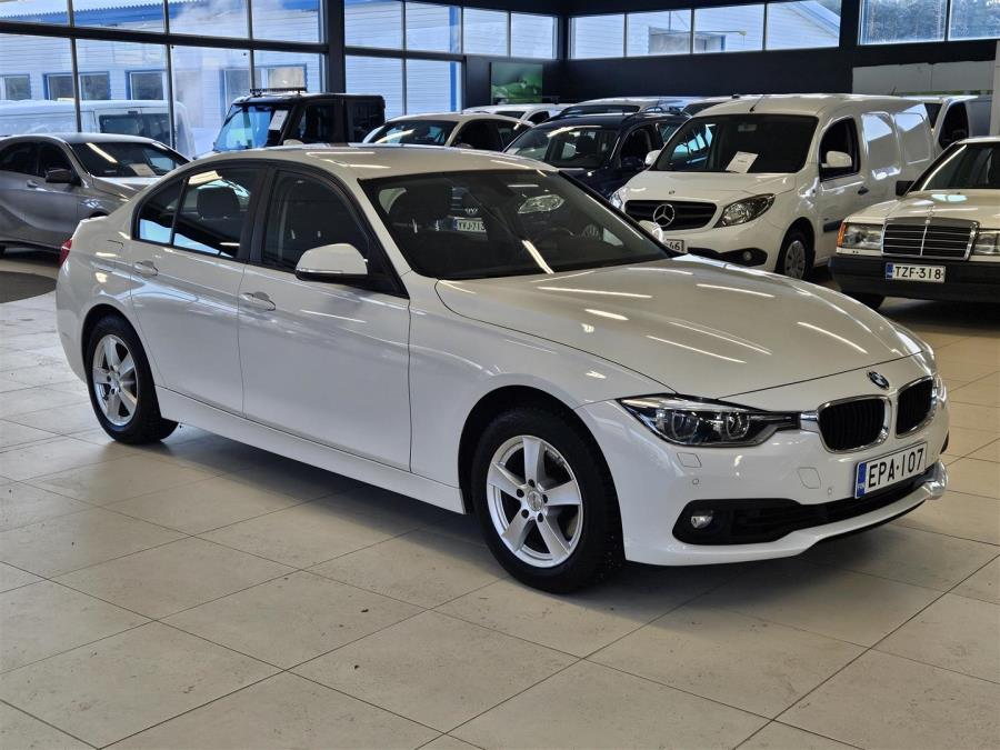 F30 Sedan 318i A Business Exclusive/ Suomiauto/ Defa lämpöpaketti/Bi-LED ajovalot/ Tutkat/ Alv