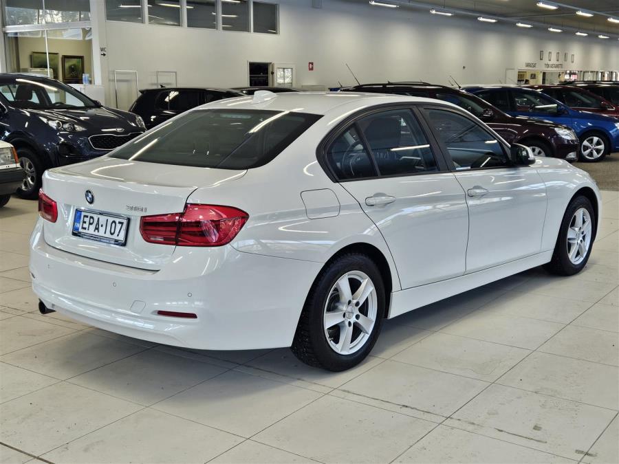 F30 Sedan 318i A Business Exclusive/ Suomiauto/ Defa lämpöpaketti/Bi-LED ajovalot/ Tutkat/ Alv