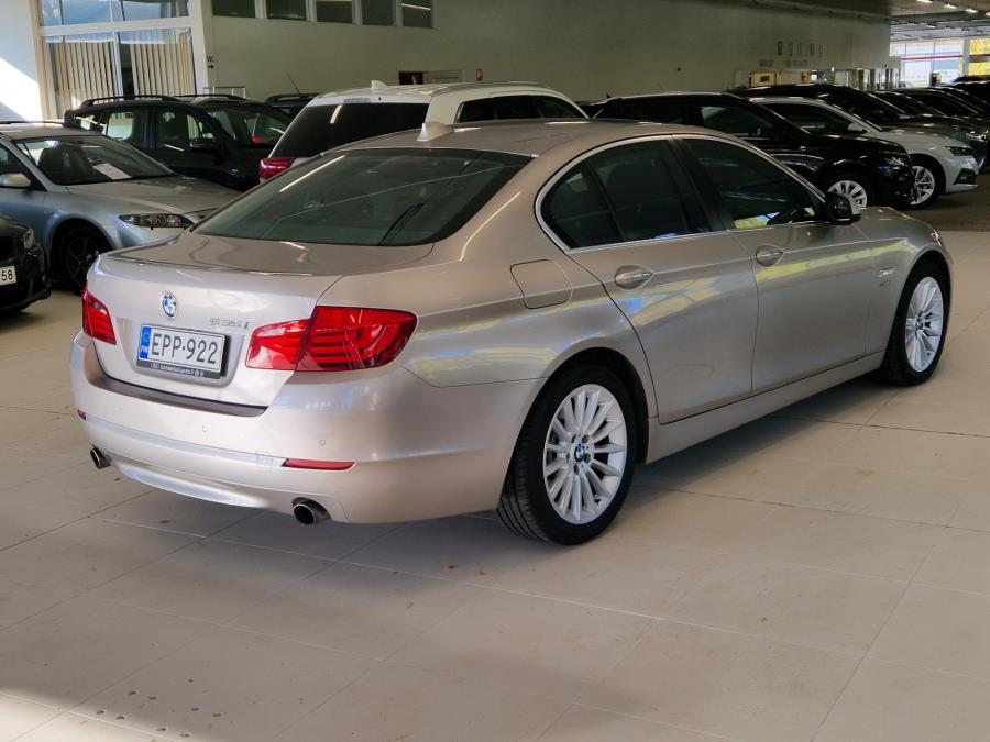 TwinPower Turbo A xDrive F10 4-ov / Navi / Automaatti pitkät / Peruutuskamera ja tutkat /Kattoluukku