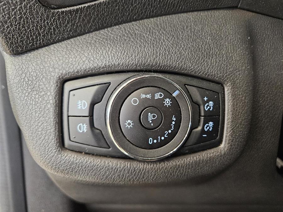 200 1,5 TDCi 120 hv M6 Trend L1 / Sis.alv. / Webasto/ Vetokoukku / Vakkari / Lämmitettävä tuulilasi