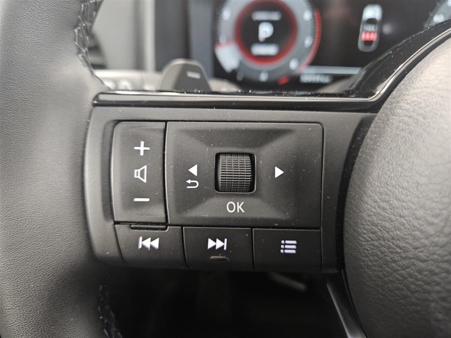 MHEV 158 Xtronic 2WD N-Connecta 12.3" TFT Comfort pack MY23/ Koukku/ Merkkihuollettu/ 360 Kamera