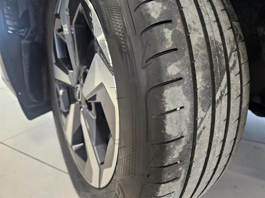 MHEV 158 Xtronic 2WD N-Connecta 12.3" TFT Comfort pack MY23/ Koukku/ Merkkihuollettu/ 360 Kamera