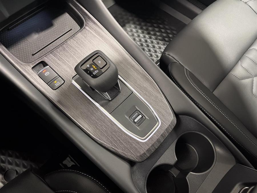 MHEV 158 hv aut. Tekna / Korko 0 % / Matrix-LED / Tikattu nahkaverhoilu / Muistipenkki