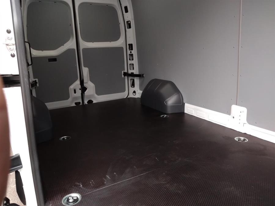 Van dCi 150 9 A/T N-Connecta L3H2