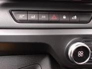 Van dCi 150 9 A/T N-Connecta L3H2