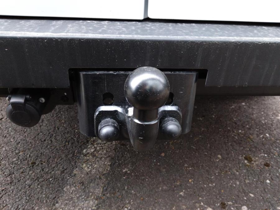 Van dCi 150 9 A/T N-Connecta L3H2